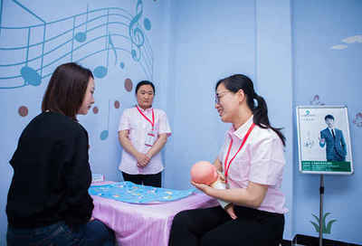 互联网+助力常熟家庭服务业，居民乐享一站式全方位服务